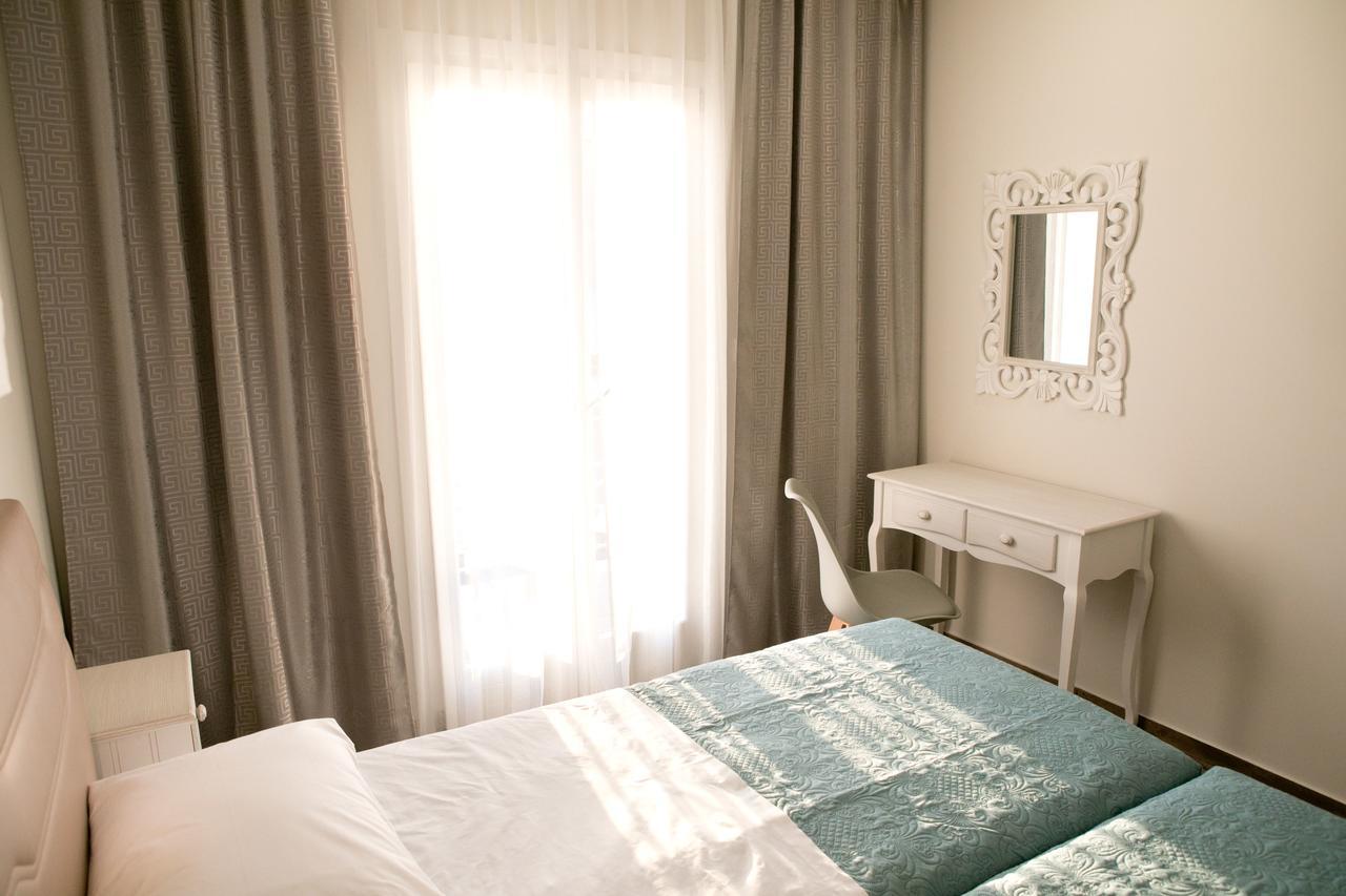 Hyperion Hotel Myrties Eksteriør bilde