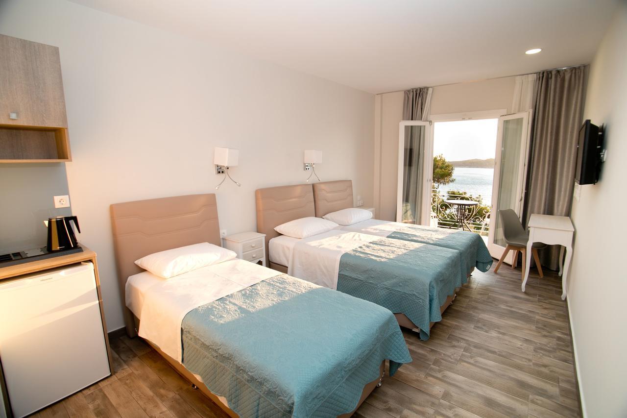 Hyperion Hotel Myrties Eksteriør bilde