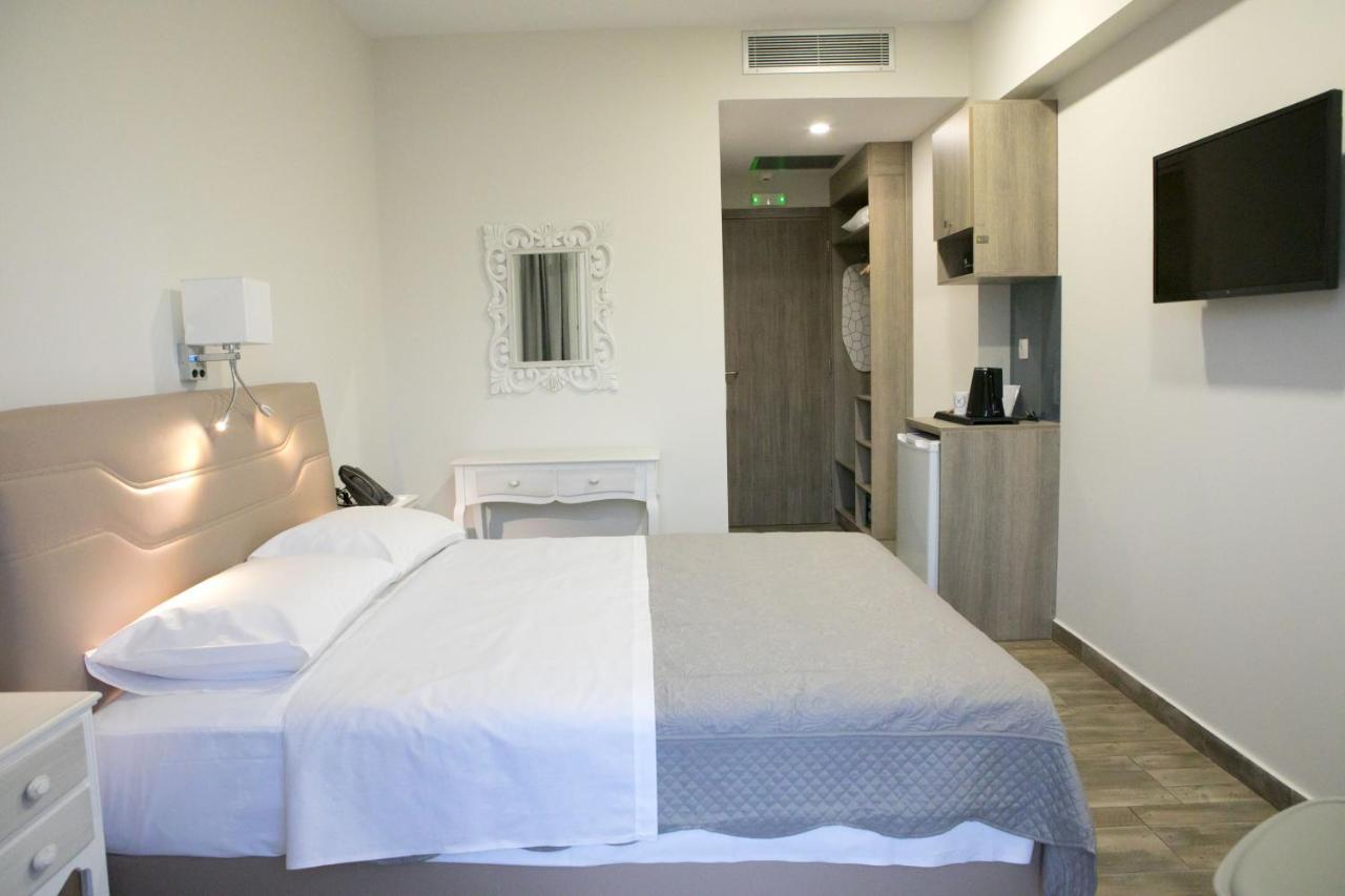 Hyperion Hotel Myrties Eksteriør bilde
